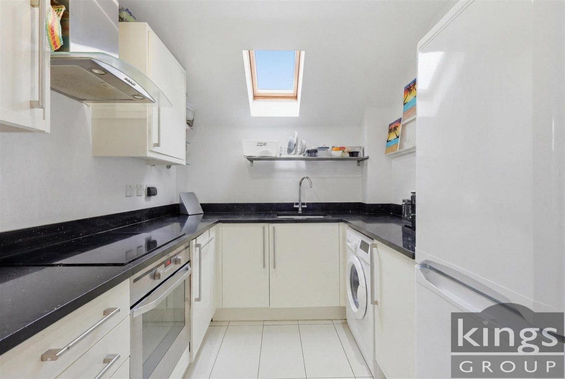 Images for Winnipeg Way, Turnford, Broxbourne