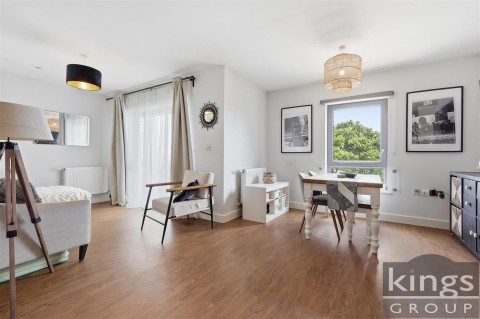 Baker Street, Enfield - EAID:KingsGroupApi2020, BID:30208-1
