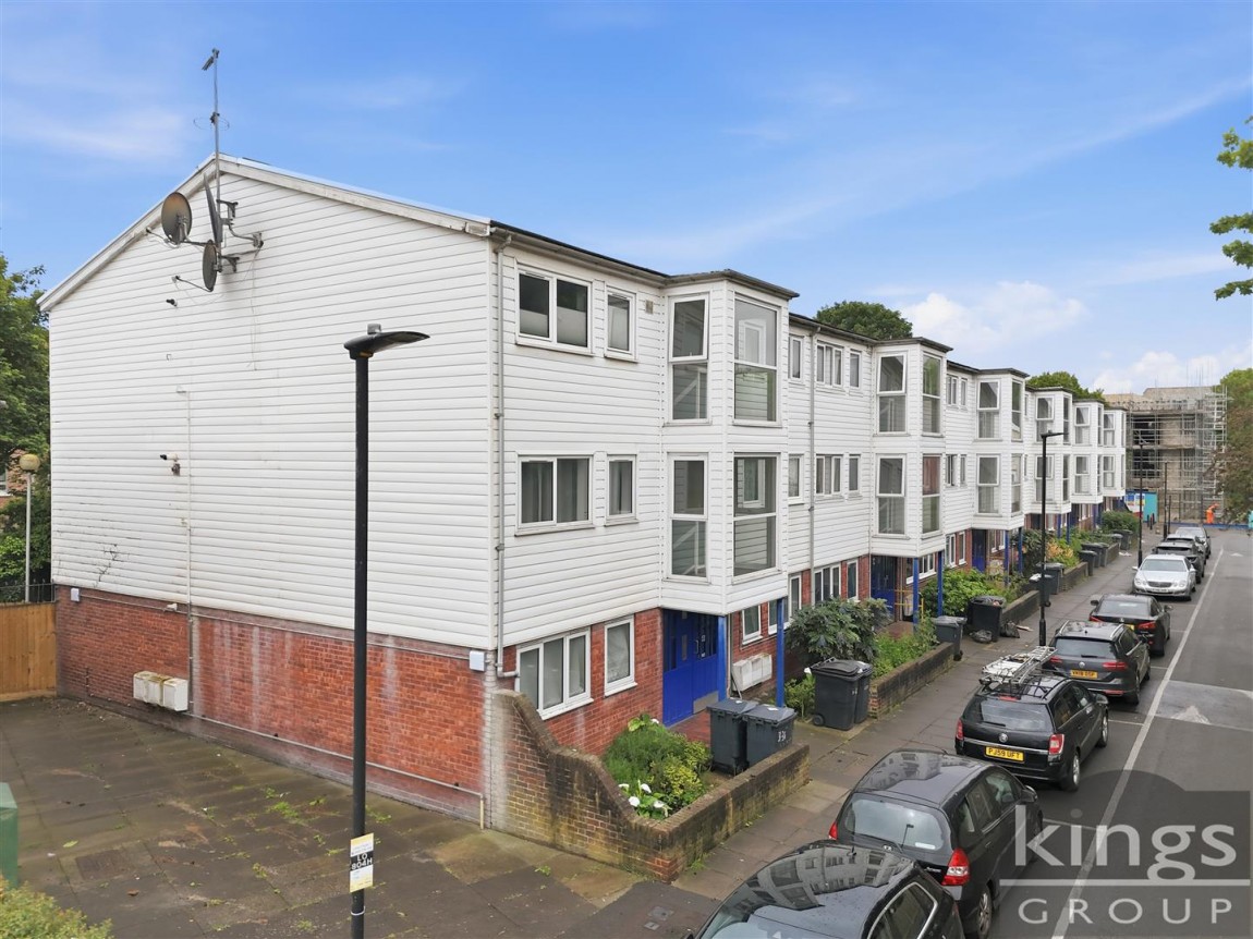 Images for Lomond Close, London