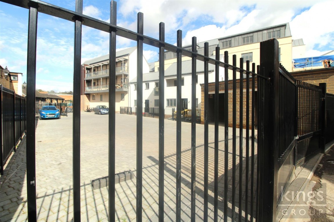 Images for Flat 6, Adams Yard, Maidenhead Street, Hertford