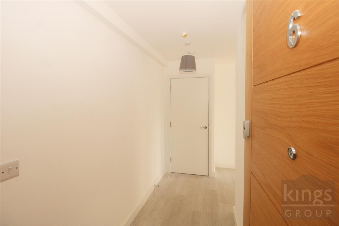 Images for Flat 6, Adams Yard, Maidenhead Street, Hertford