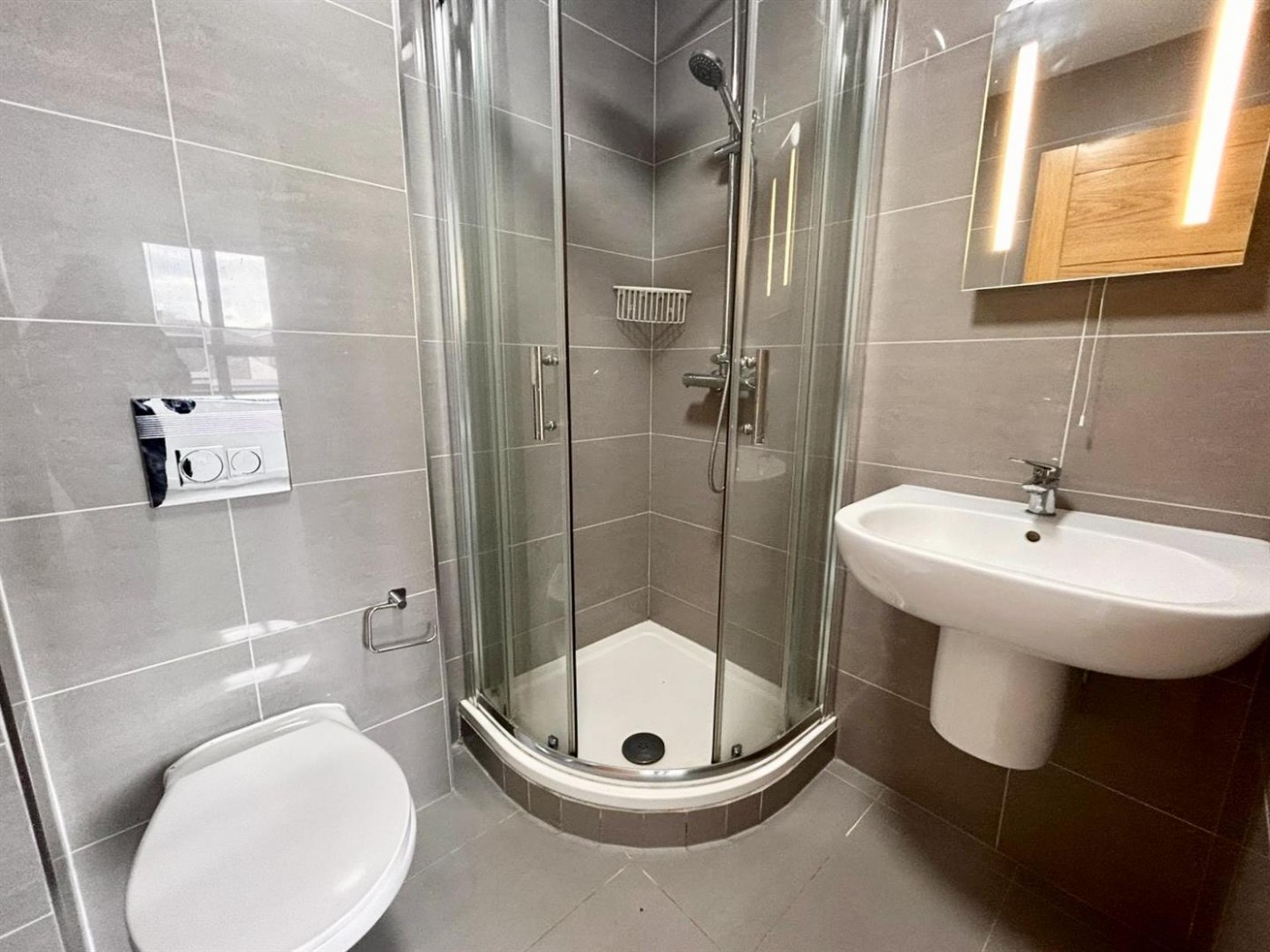 Images for Flat 6, Adams Yard, Maidenhead Street, Hertford
