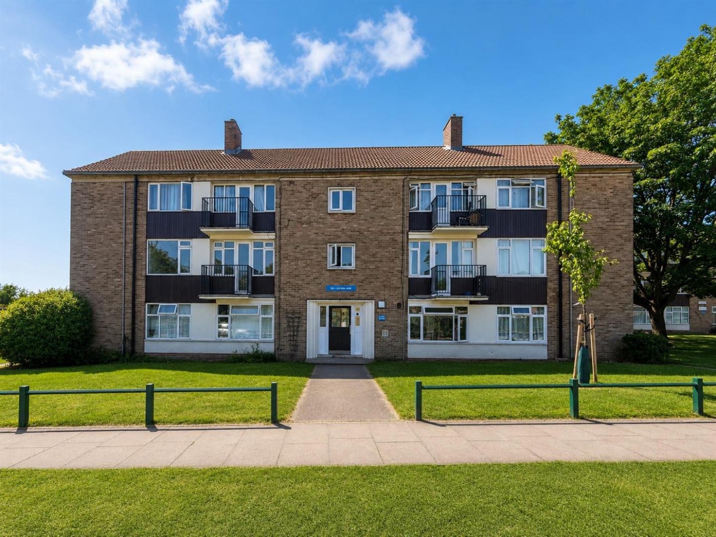 Images for Hoe Lane, Enfield