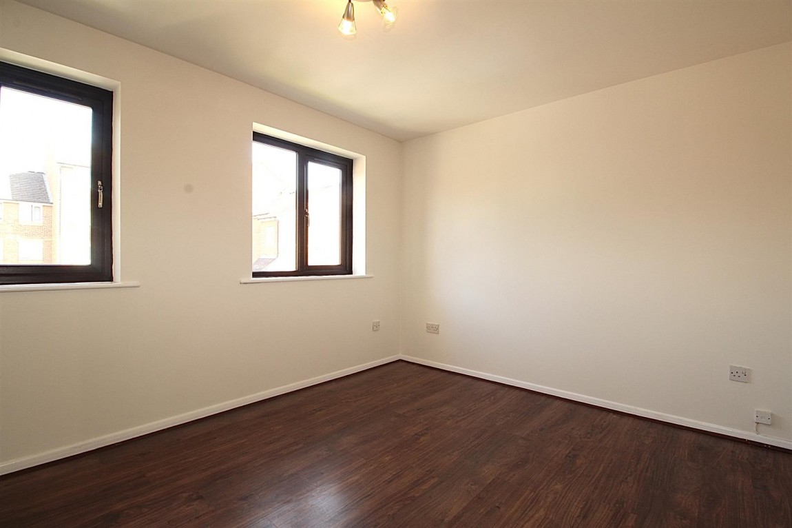 Images for Linwood Crescent, Enfield