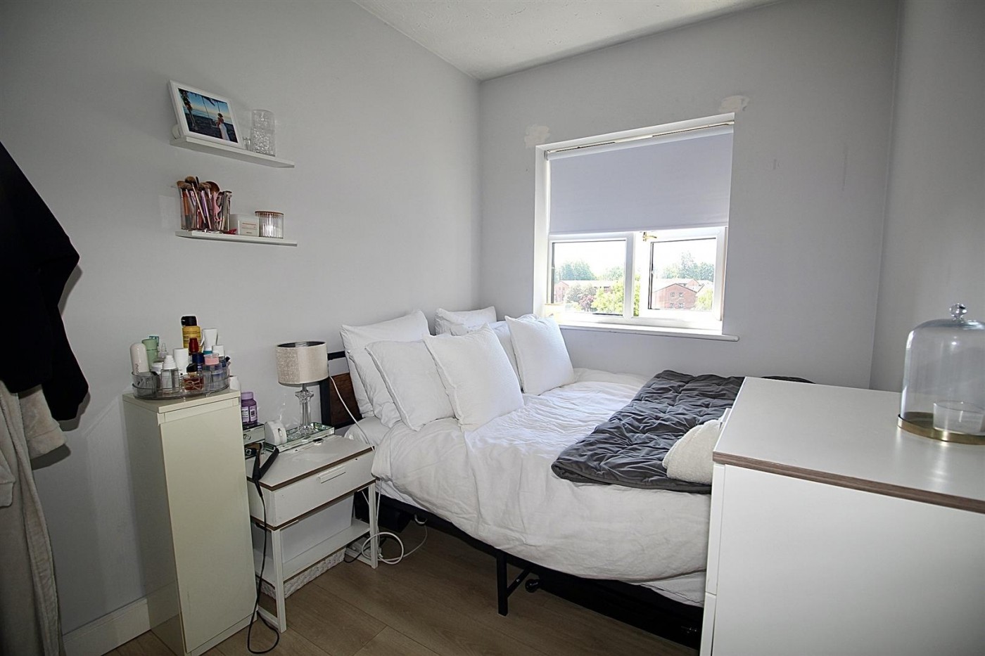 Images for 40 Windmill Hill, Enfield