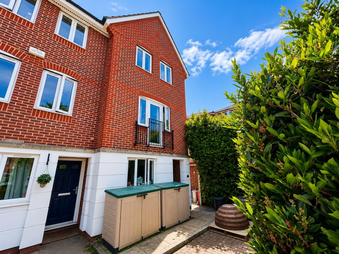 Images for Pettys Close, Cheshunt