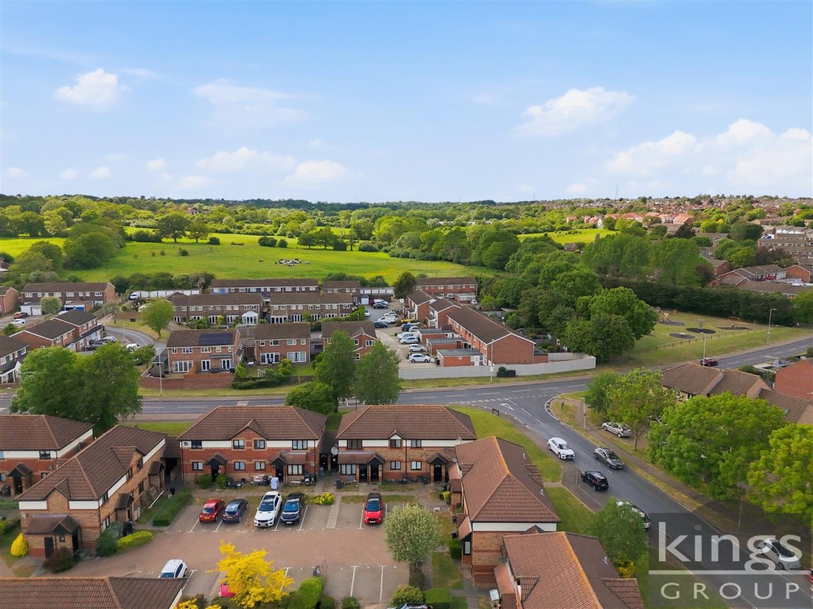 Images for Hollybush Way, Cheshunt, Waltham Cross