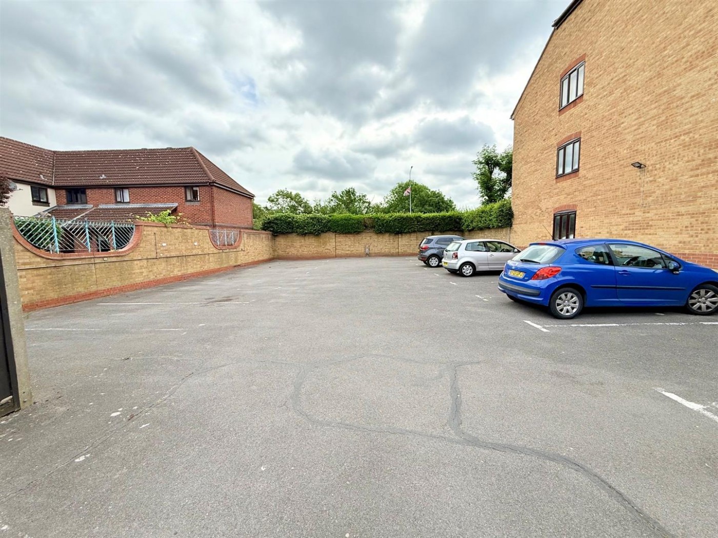 Images for Horseshoe Close, Waltham Abbey