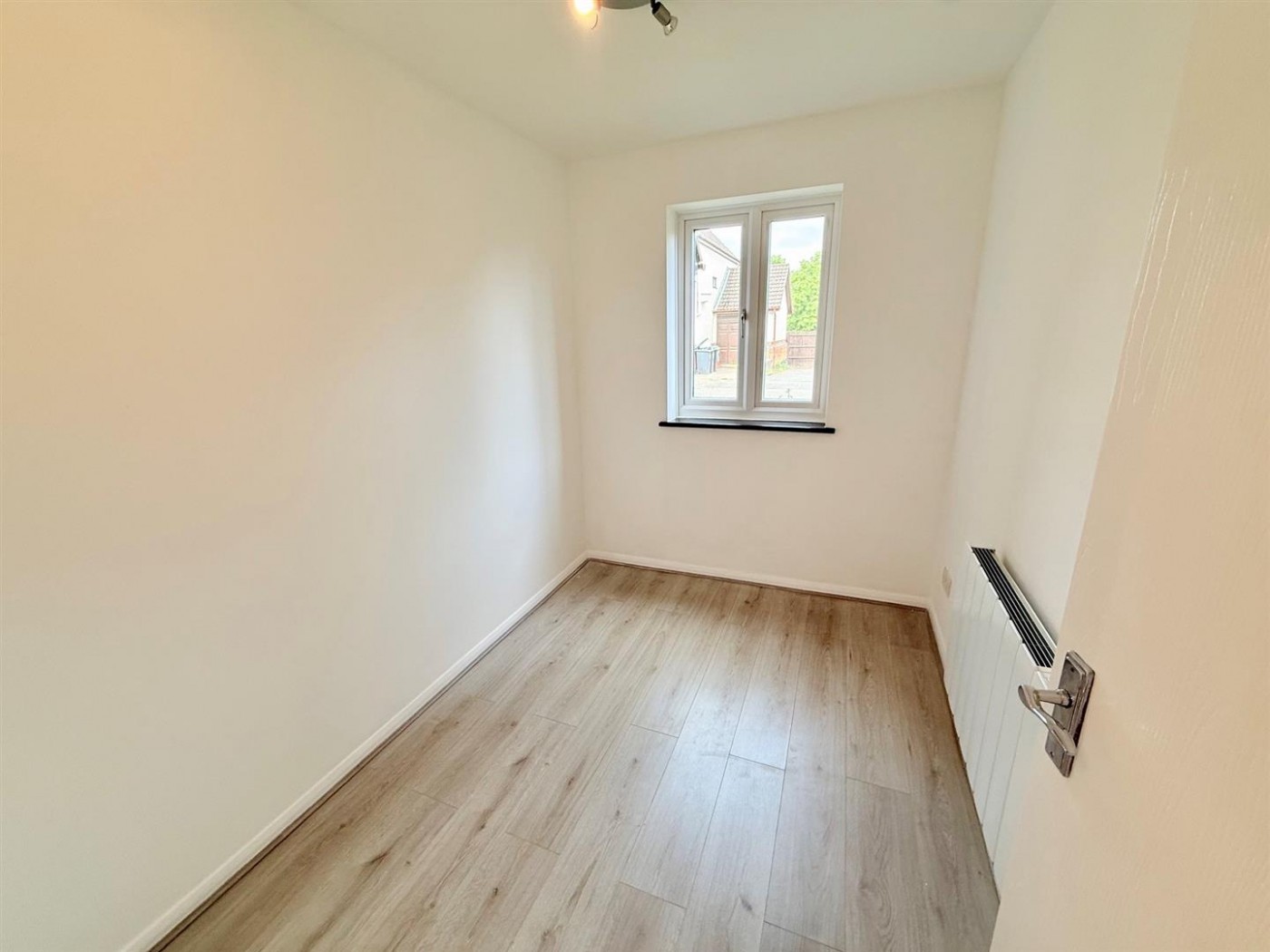 Images for Horseshoe Close, Waltham Abbey