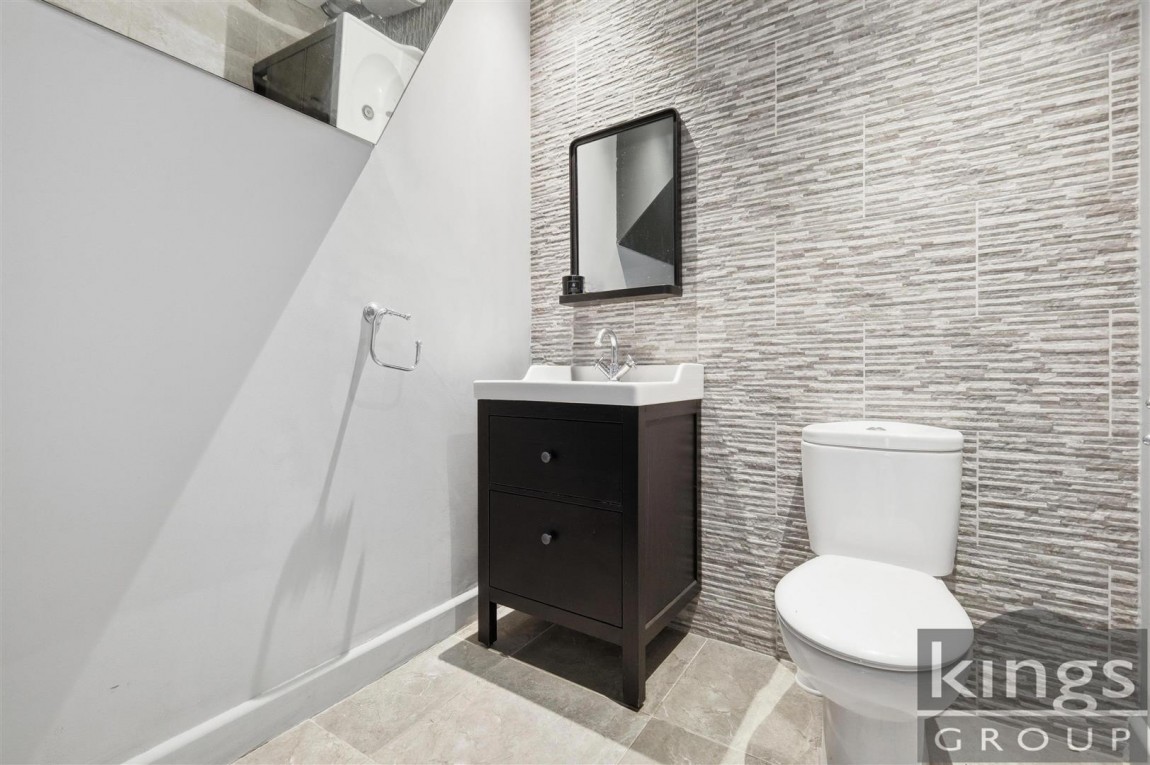 Images for Nuthatch Drive, Newhall