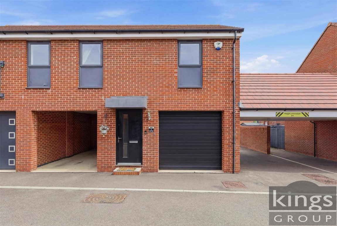 Images for Maytree Crescent, Gilden Park