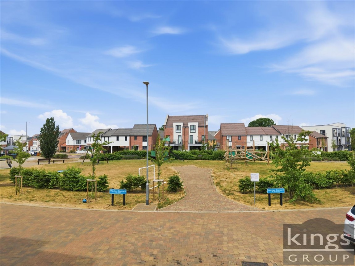 Images for Maytree Crescent, Gilden Park