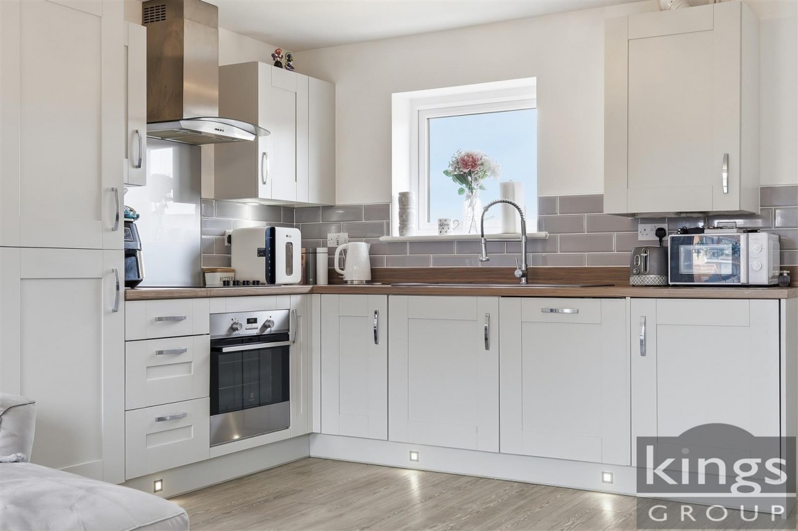 Images for Maytree Crescent, Gilden Park