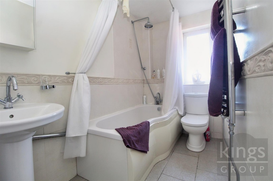 Images for Bushbarns, Cheshunt, Waltham Cross