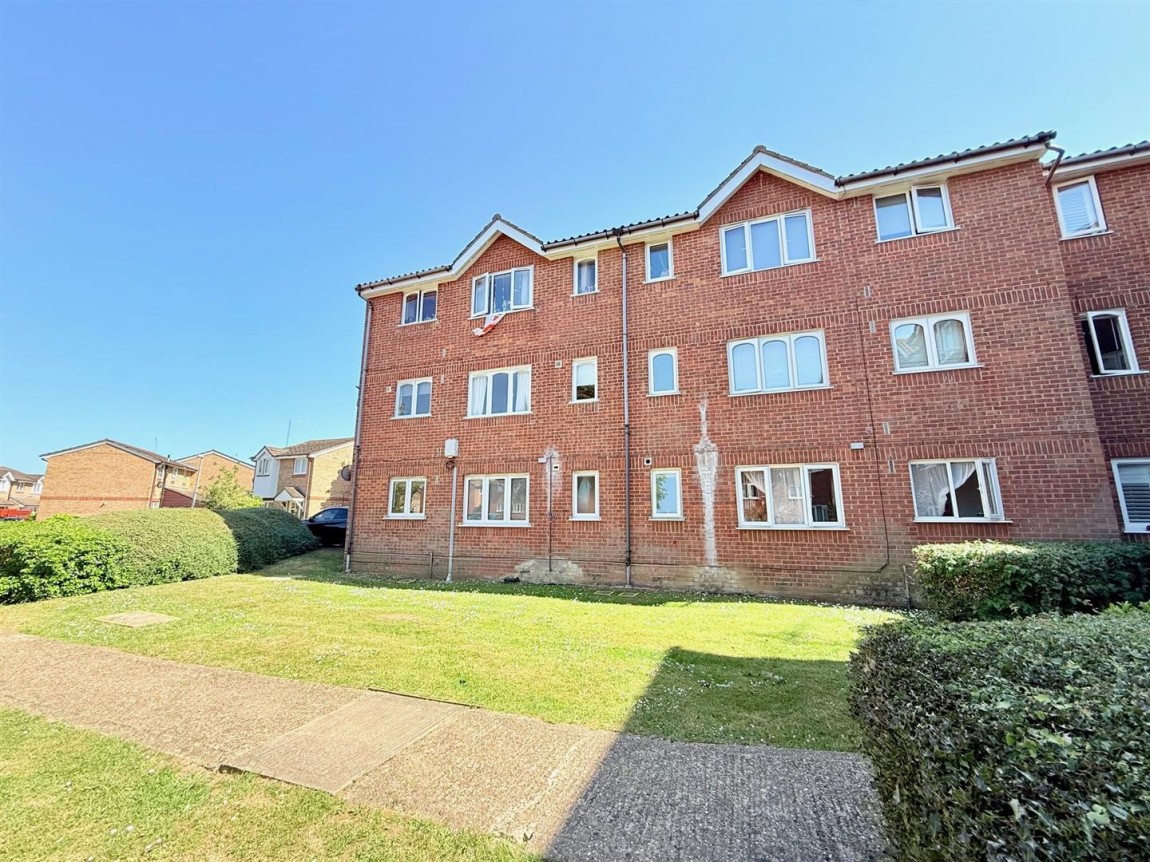 Images for Howard Close, Waltham Abbey