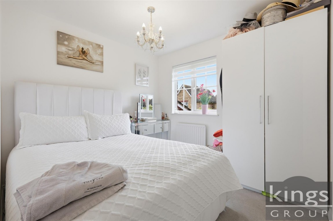 Images for Jules Thorn Avenue, Enfield