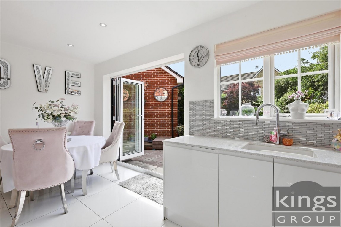 Images for Jules Thorn Avenue, Enfield