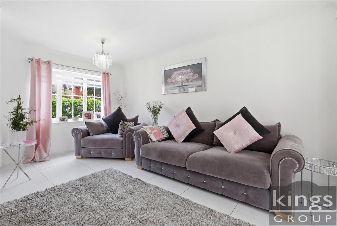 Images for Jules Thorn Avenue, Enfield