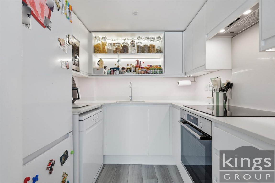 Images for Willowdene, Cheshunt, Waltham Cross