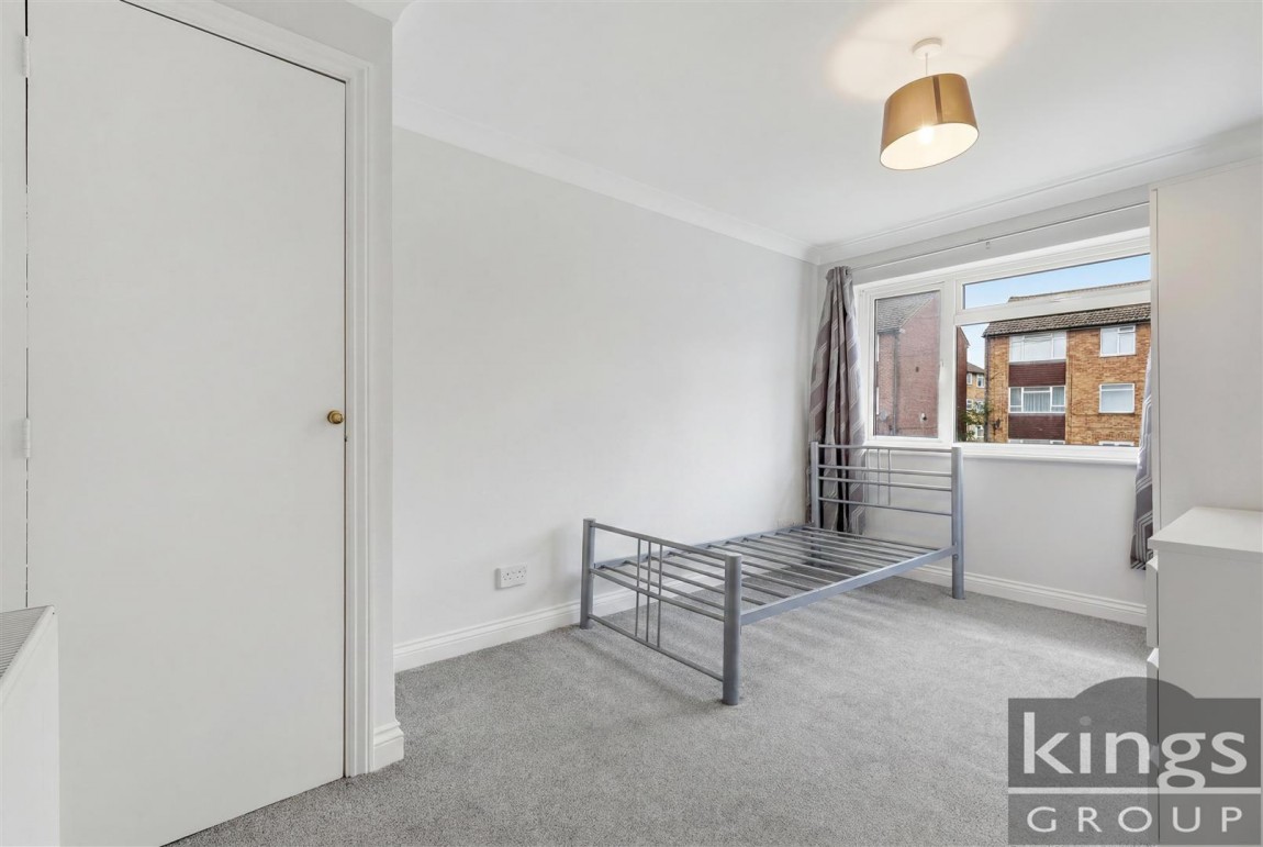 Images for Oxford Close, Cheshunt