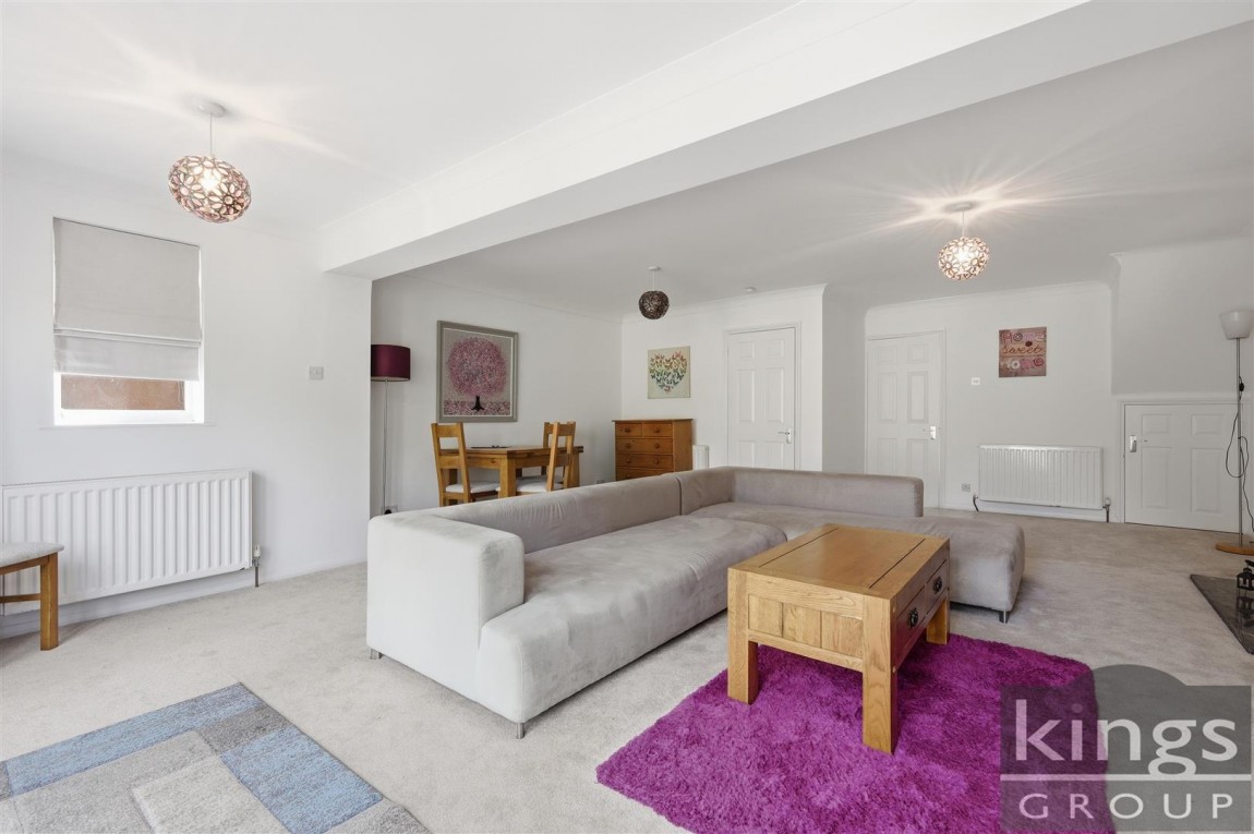 Images for Oxford Close, Cheshunt
