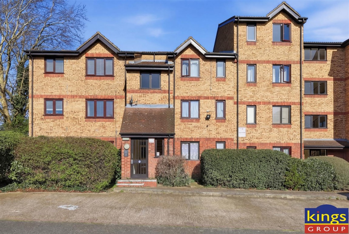 Images for Green Pond Close, London