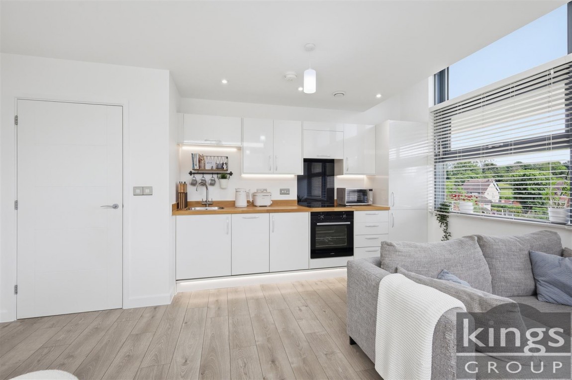 Images for Edinburgh Gate, Harlow