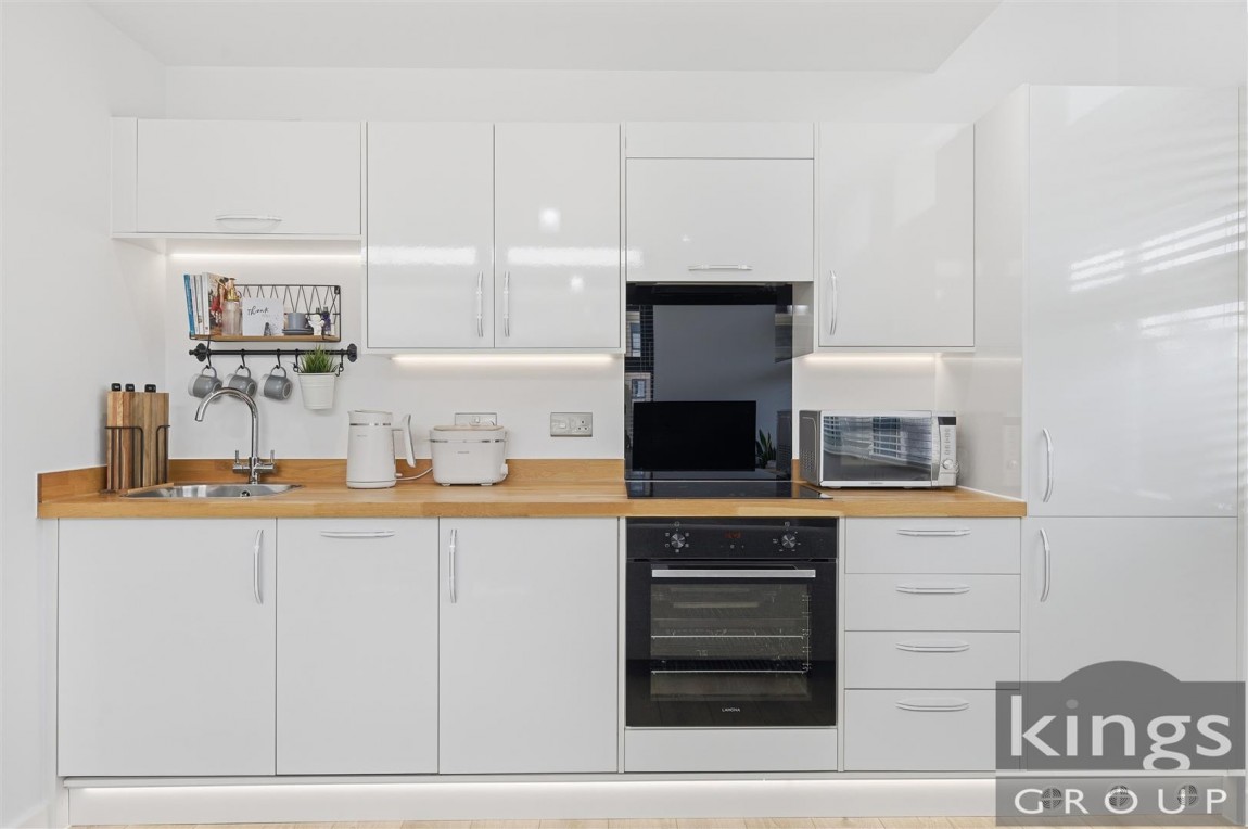 Images for Edinburgh Gate, Harlow