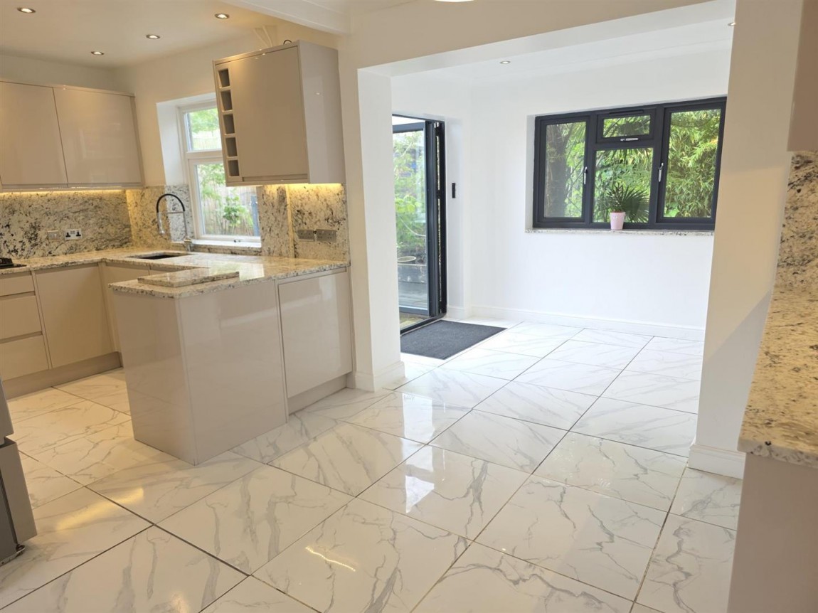 Images for The Gladeway, Waltham Abbey