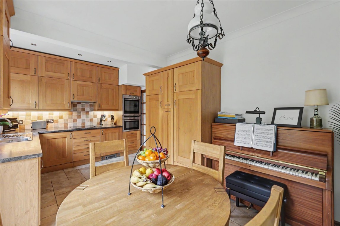 Images for Paternoster Close, Waltham Abbey