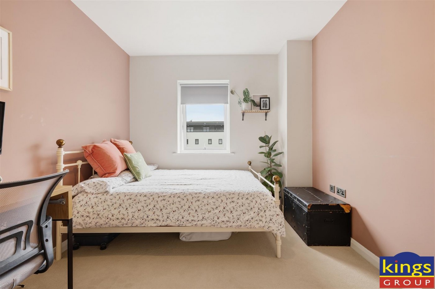 Images for Thornbury Way, London