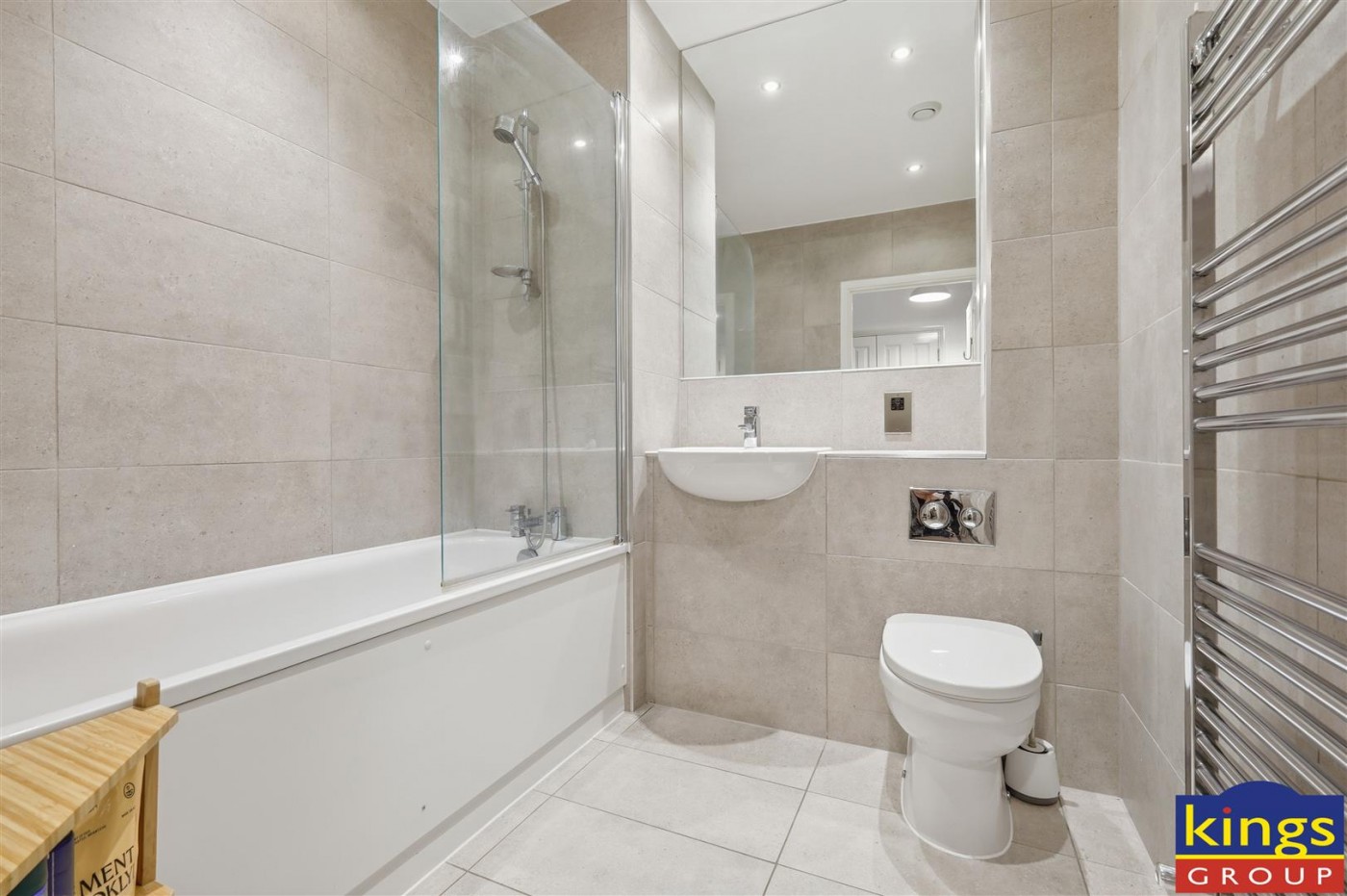 Images for Thornbury Way, London