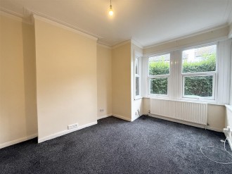 Abbotsford Avenue, London