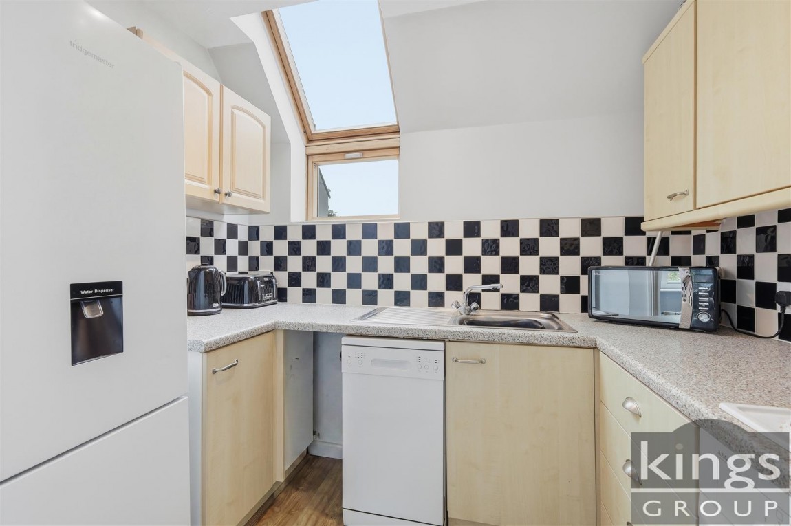 Images for Chelsea Gardens, Church Langley