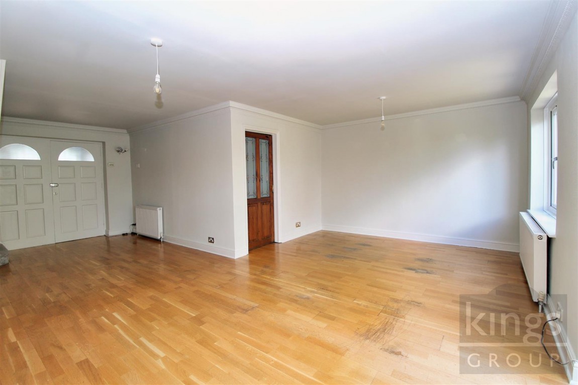 Images for Oxford Close, Cheshunt