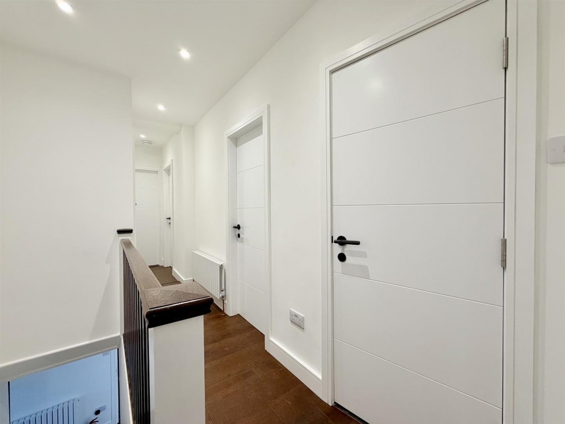 Images for Hall Lane, Chingford