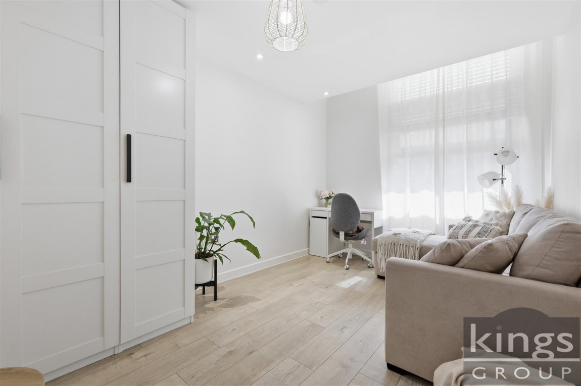 Images for Edinburgh Gate, Harlow