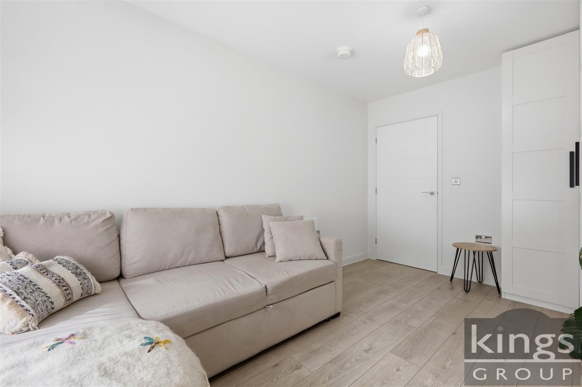 Images for Edinburgh Gate, Harlow
