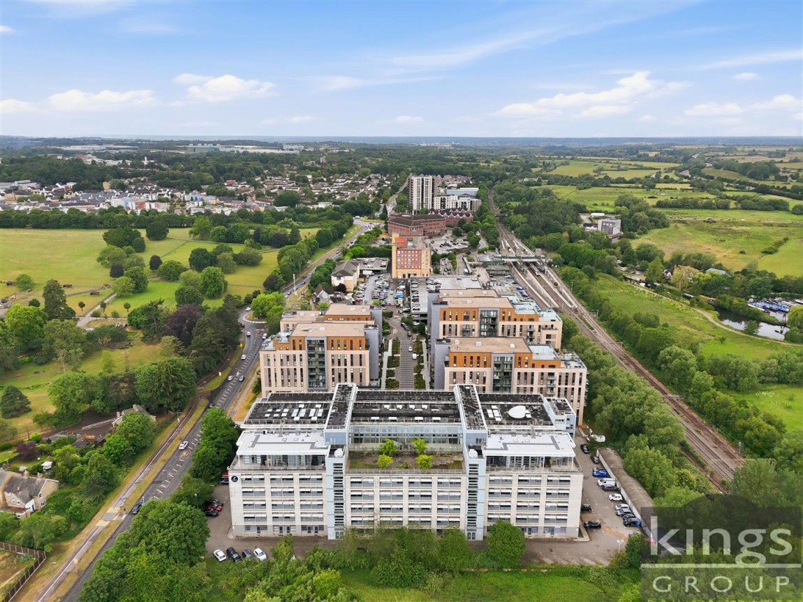 Images for Edinburgh Gate, Harlow