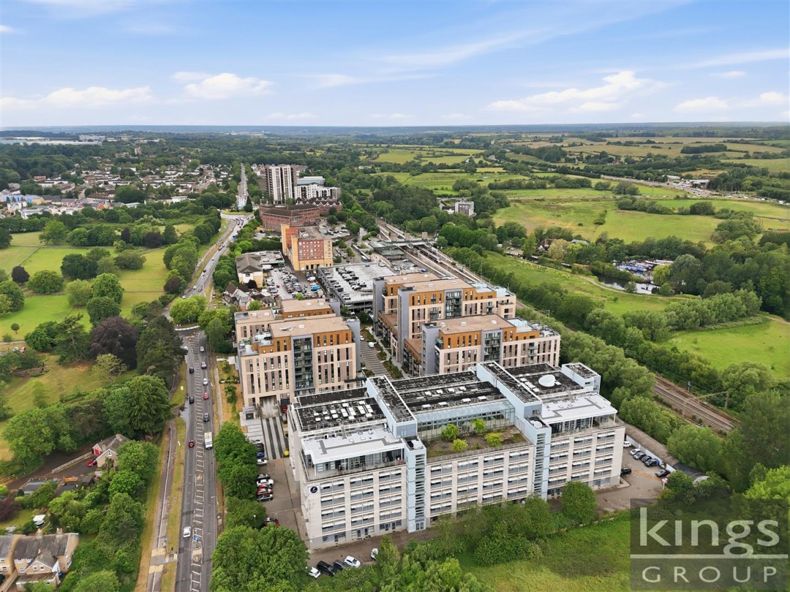 Images for Edinburgh Gate, Harlow