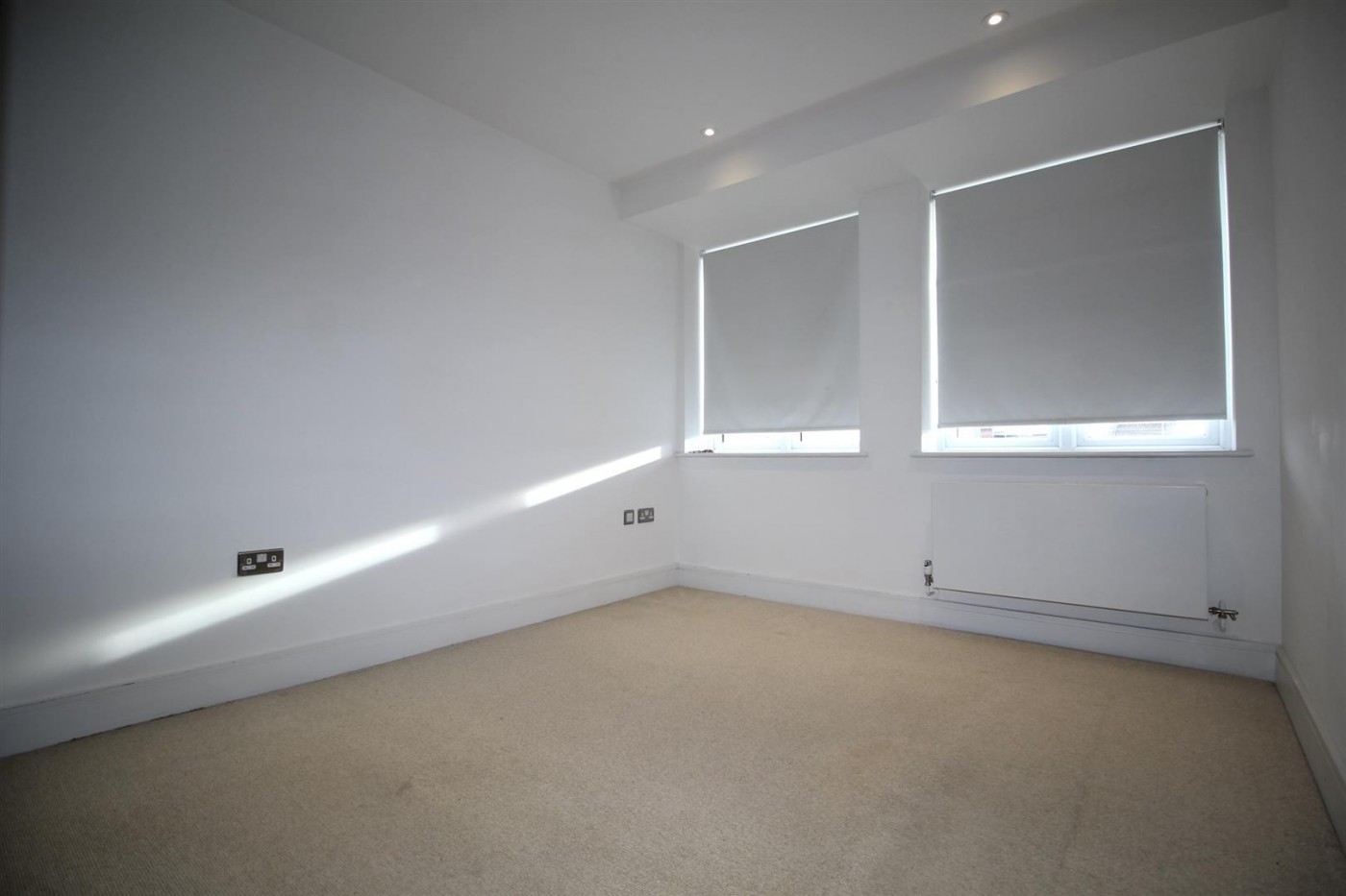 Images for Burlington House, Swanfield Road, Waltham Cross
