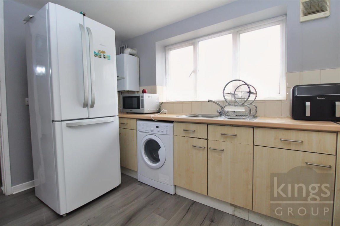 Images for Bullsmoor Way, Waltham Crosss