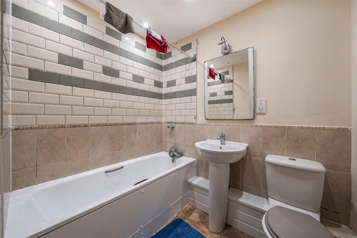 Images for Winnipeg Way, Broxbourne
