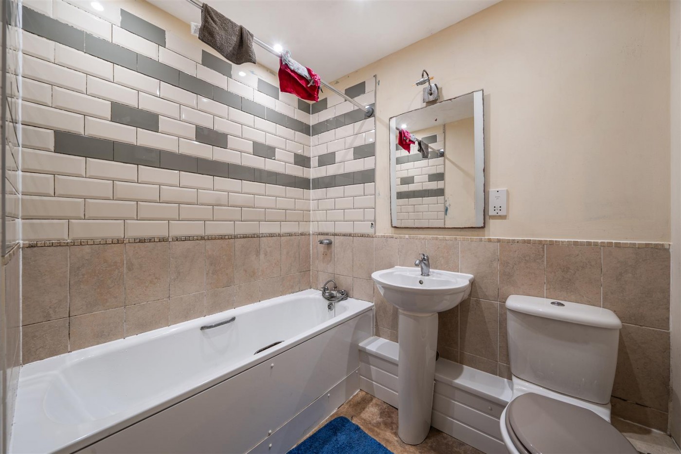 Images for Winnipeg Way, Broxbourne
