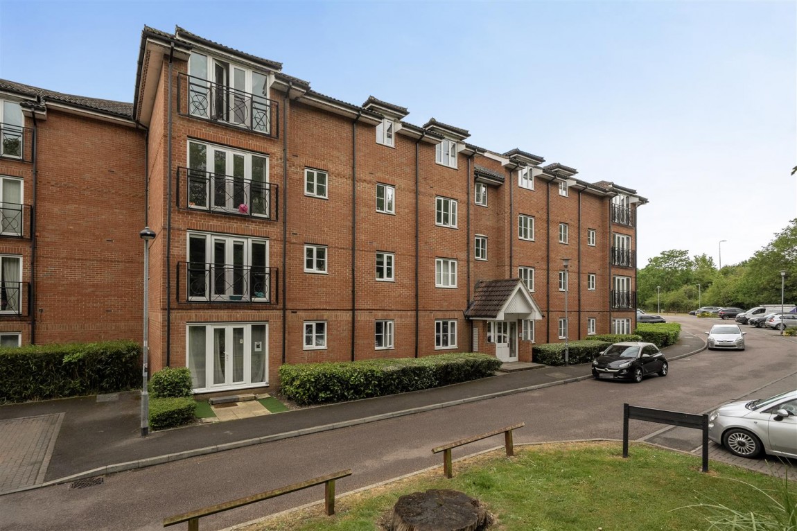 Images for Winnipeg Way, Broxbourne