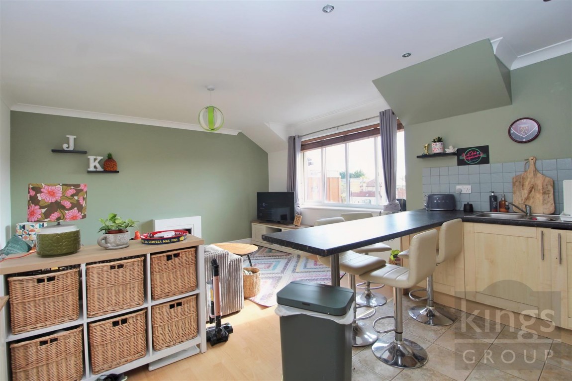 Images for High Street, Waltham Crosss