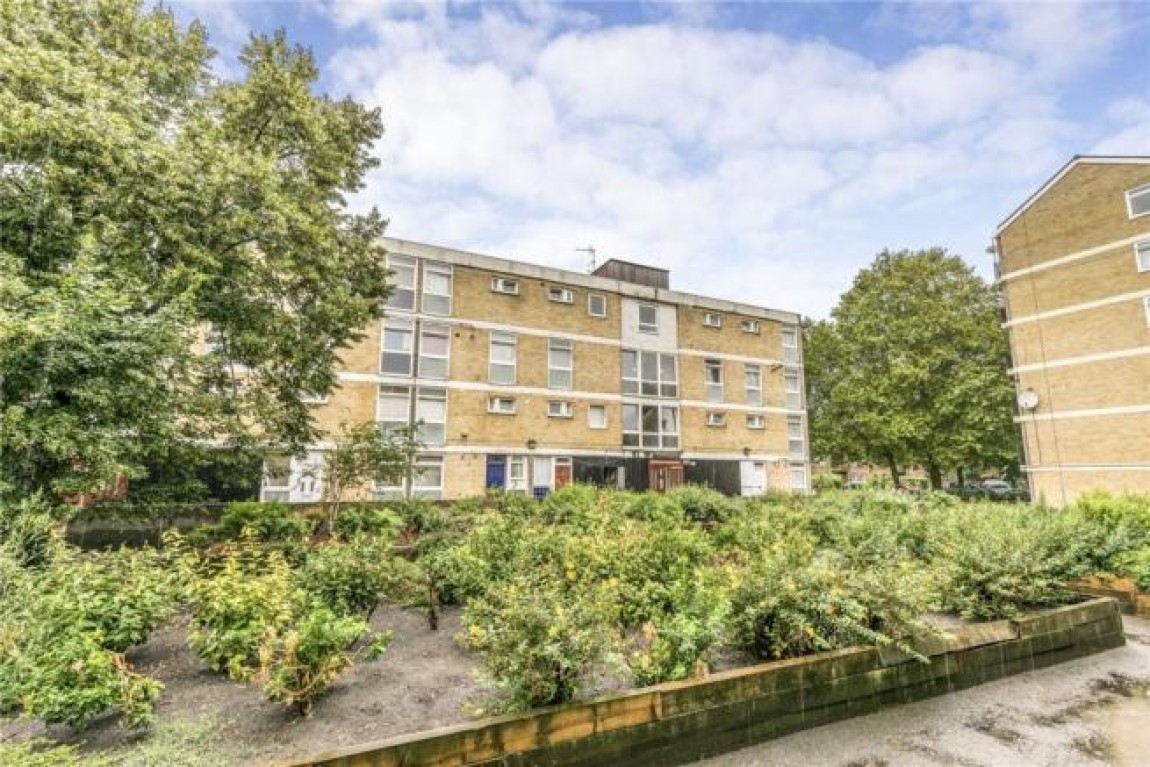 Images for Tomlinson Close, London