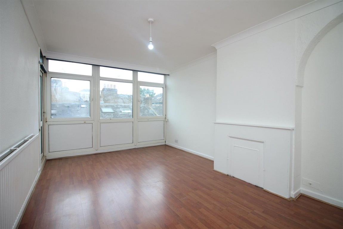 Images for Tomlinson Close, London