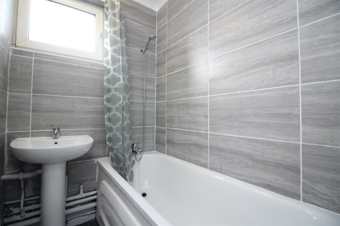 Images for Tomlinson Close, London