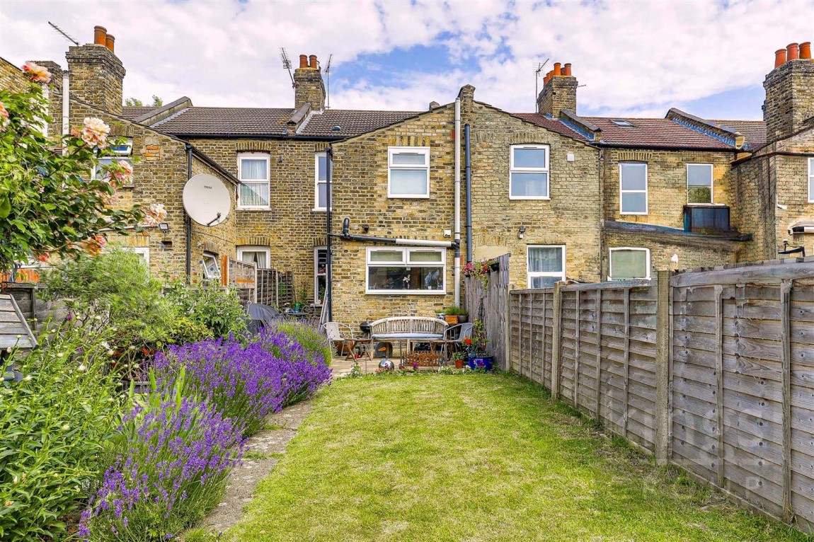 Images for Huxley Road, Edmonton, N18